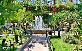 Plaza Espana Y Playa La Colonia - By Aloha Palma